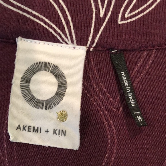 Anthropologie Akemi + Kin Top Sz M - Picture 12 of 14
